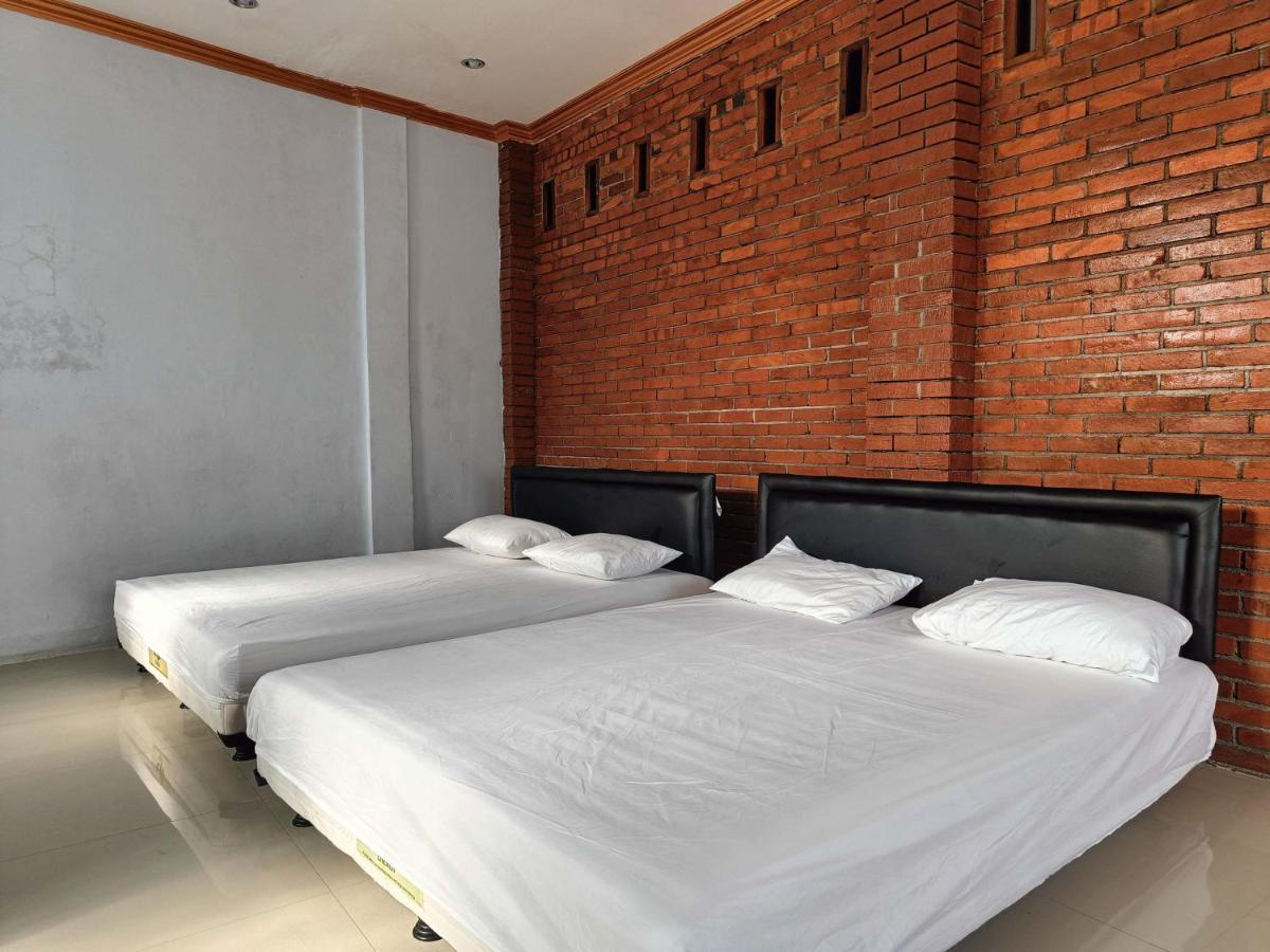 Jogo Segoro Homestay Mitra Reddoorz Near Pantai Sundak Gunungkidul Ngandong Buitenkant foto